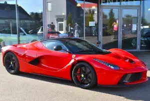 Ferrari LaFerrari in vendita in Lussemburgo