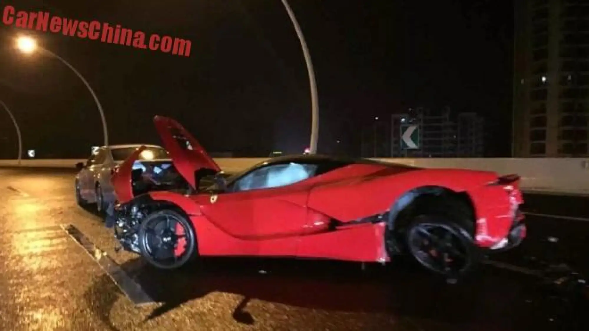 Ferrari LaFerrari- Incidente Shanghai - 7