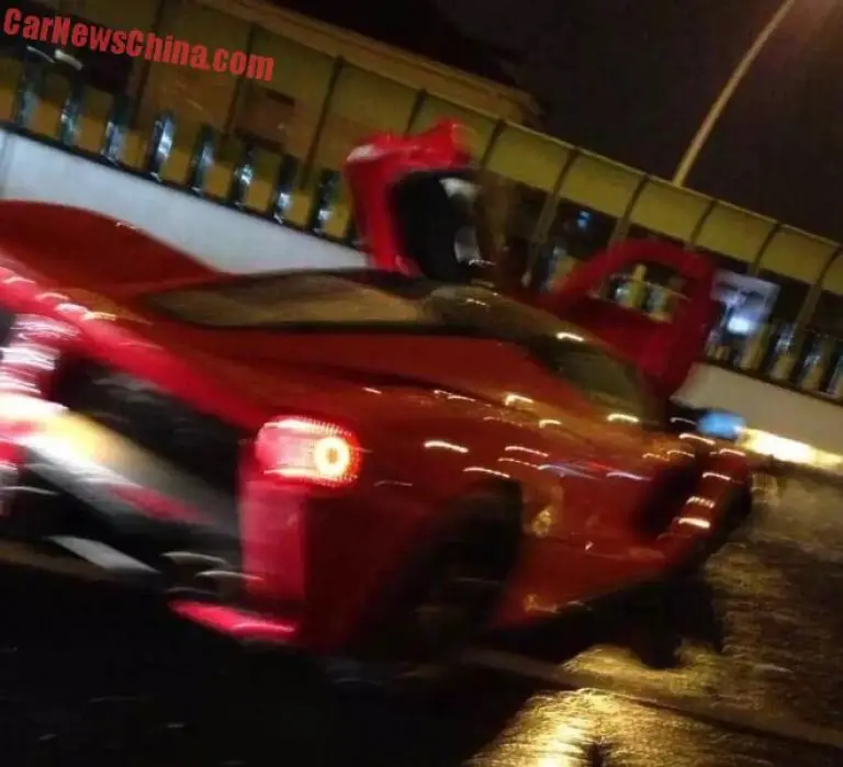 Ferrari LaFerrari- Incidente Shanghai - 2