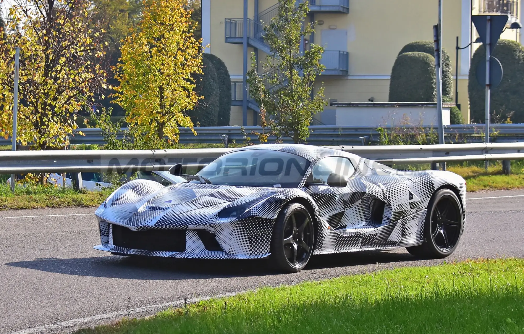 Ferrari LaFerrari - Prototipo 2020 - Foto spia 30-10-2020 - 2