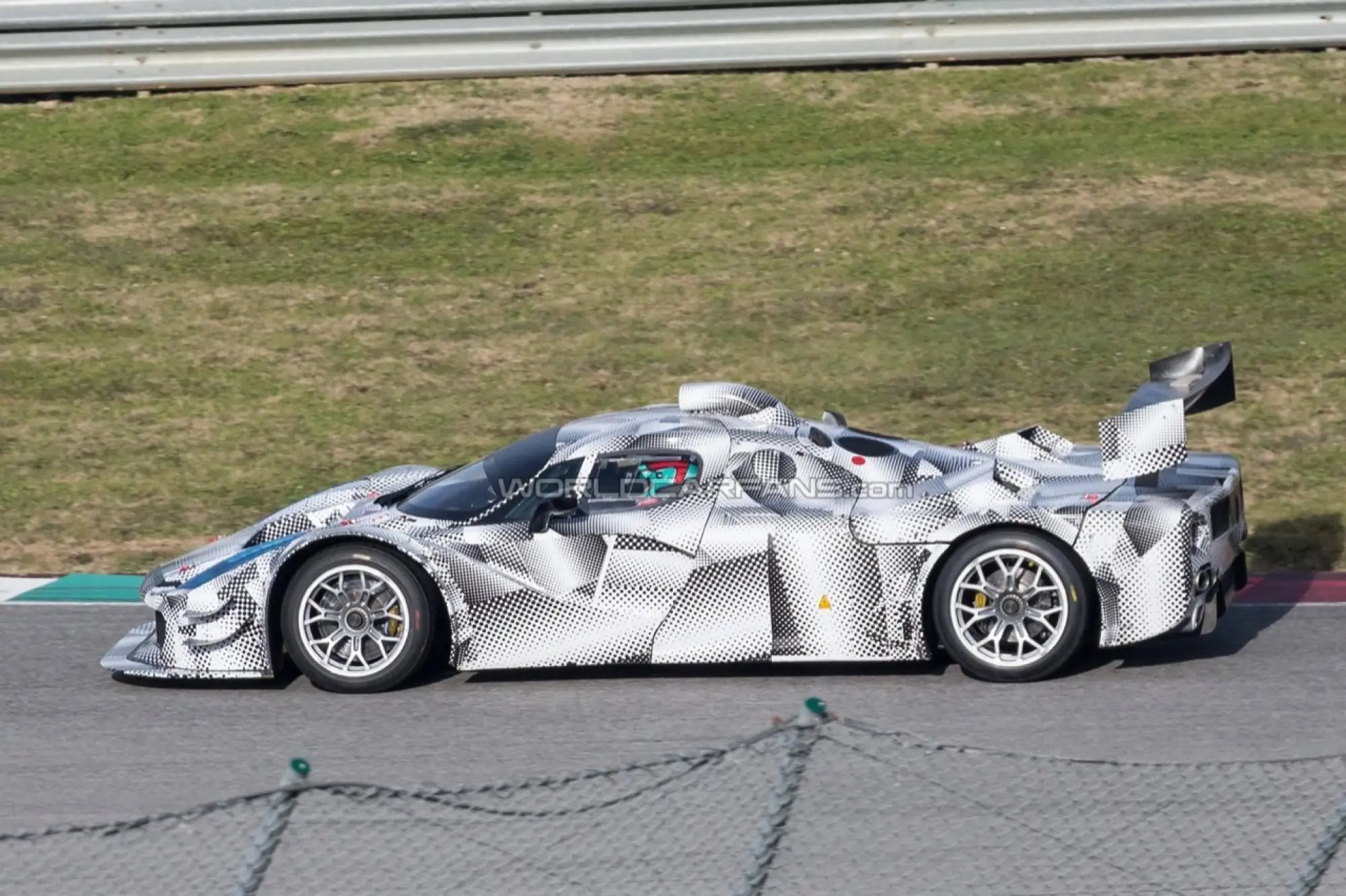 Ferrari LMP1 - Foto spia 10-01-2014 - 3