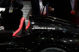 Ferrari Monza SP1 e SP2 - Salone di Parigi 2018 - 3