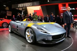 Ferrari Monza SP1 e SP2 - Salone di Parigi 2018