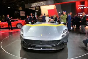 Ferrari Monza SP1 e SP2 - Salone di Parigi 2018 - 28