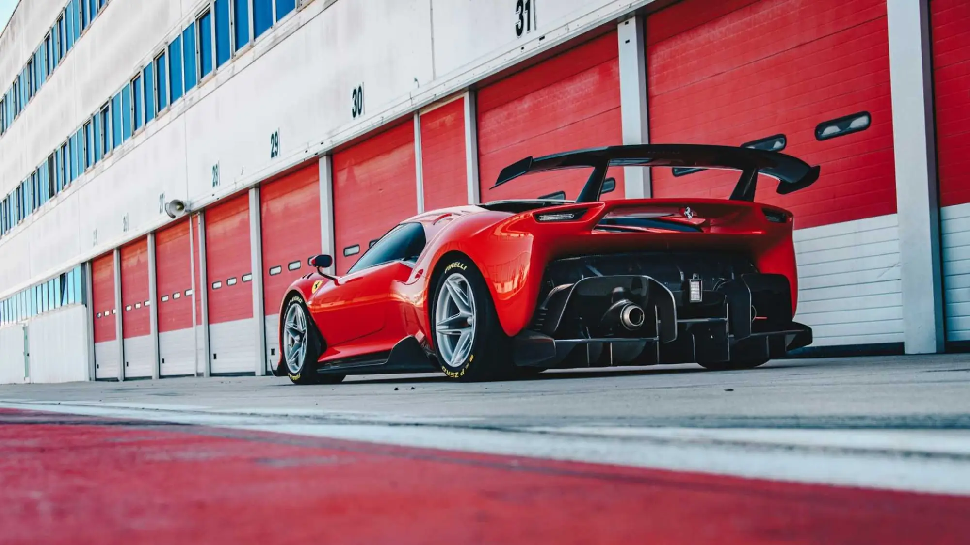 Ferrari P80 C - 8