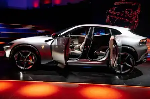 Ferrari Purosangue a Francoforte - Foto