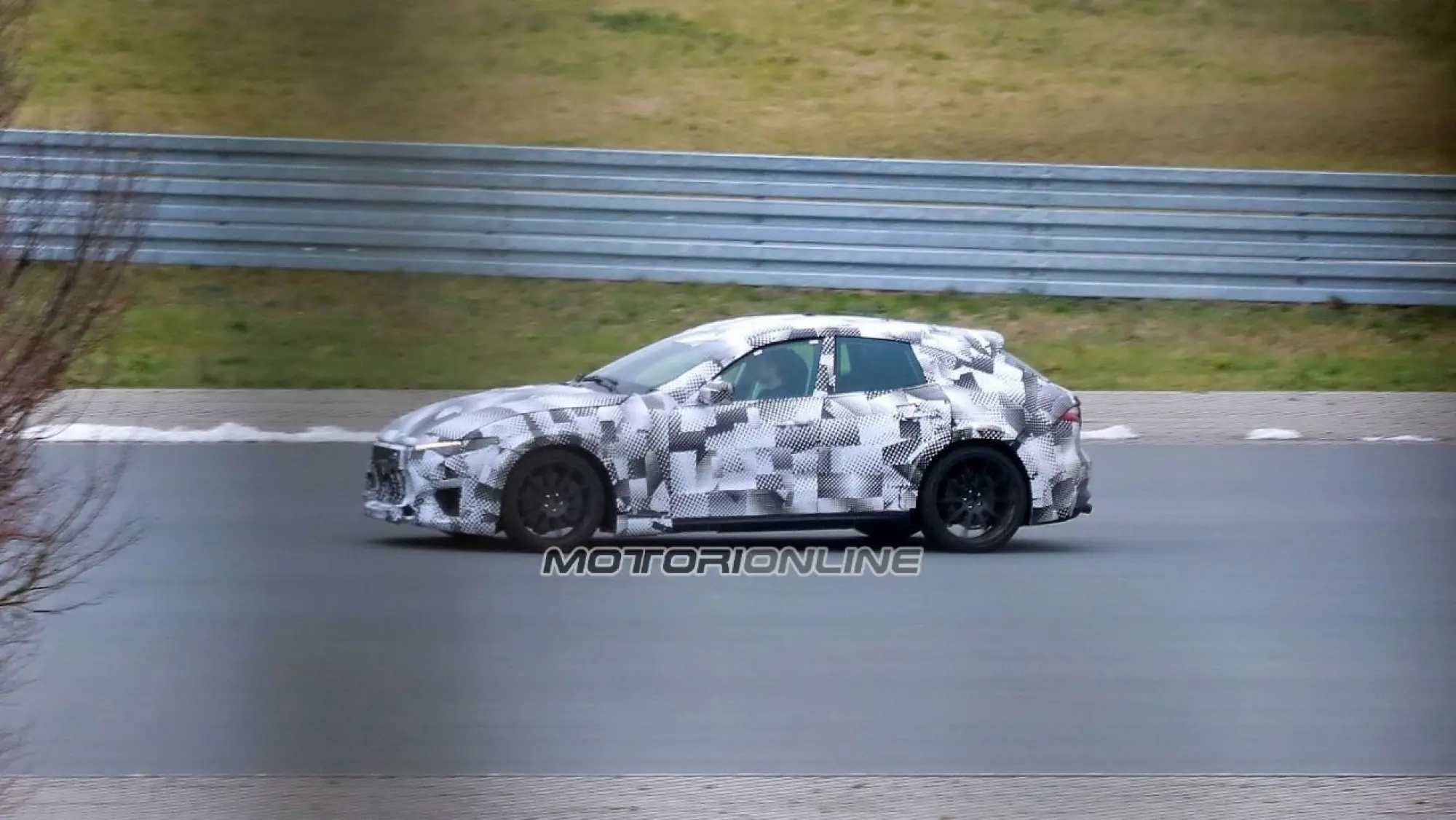 Ferrari Purosangue Foto Spia Febbraio 2021 - 4