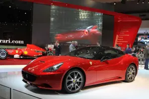 Ferrari SA Aperta al Salone di Parigi - 9