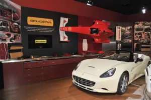 Ferrari - Salone di Parigi 2012 - 24