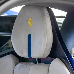 Ferrari SF90 Stradale Assetto Fiorano Blu Montecarlo 