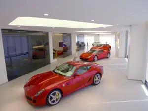 Ferrari showroom Israele