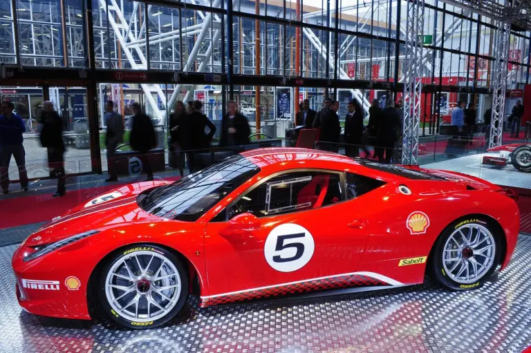Ferrari Stand Motorshow Bologna 2010 - 4