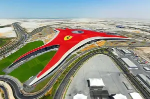 Ferrari World - 18