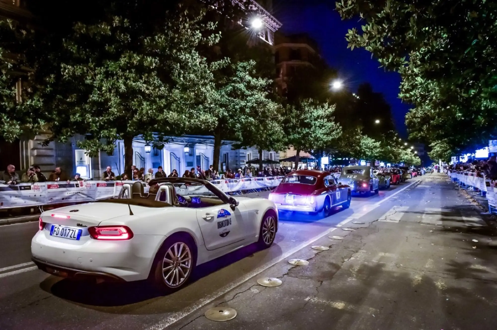 Fiat 124 Spider alla Mille Miglia 2016 - terzo giorno - 7