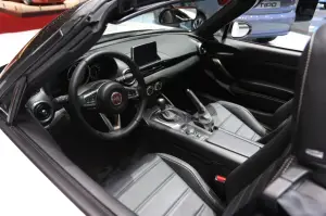 Fiat 124 Spider S-Design (foto live) - Salone di Ginevra 2018