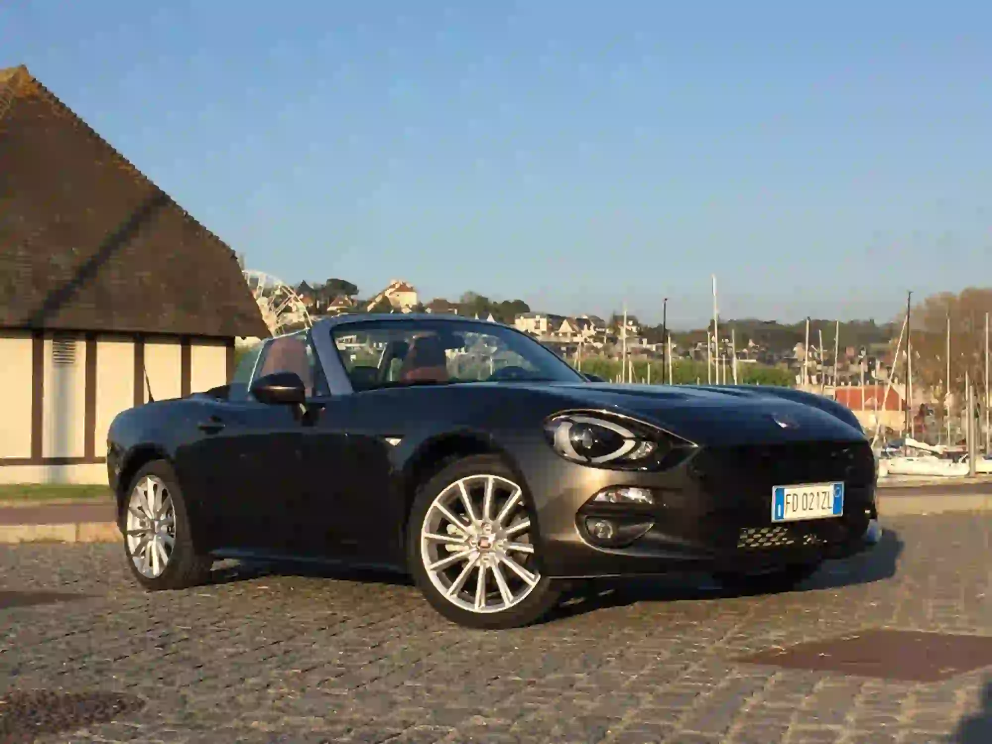 Fiat 124 Spider - evento 2017 in Francia - 4