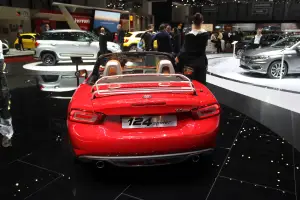 FIAT 124 Spider (foto live) - Salone di Ginevra 2016