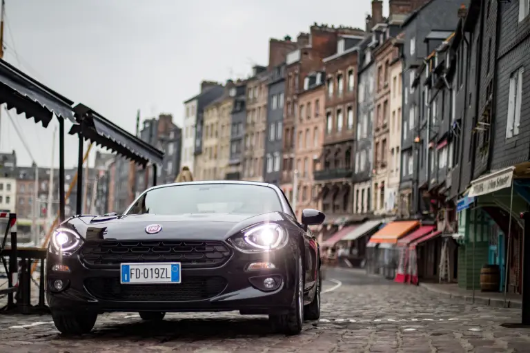 Fiat 124 Spider in Francia - 43