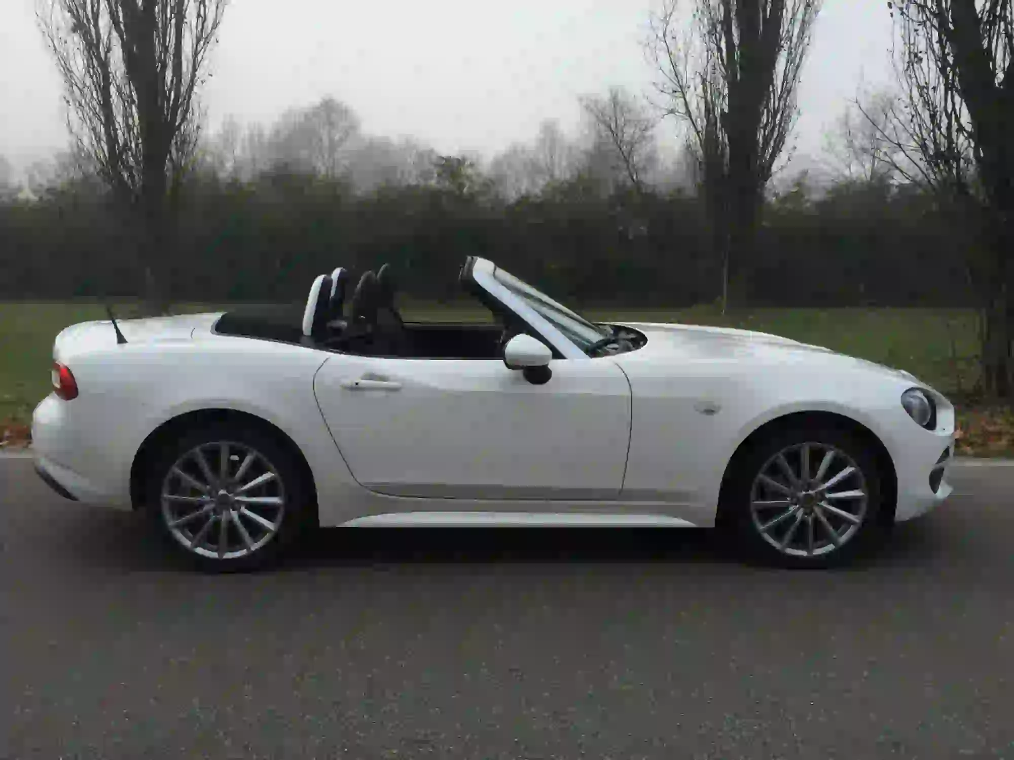 Fiat 124 Spider: prova su strada - 20