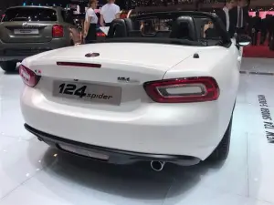 Fiat 124 Spider S-Design - Salone di Ginevra 2018 - 4