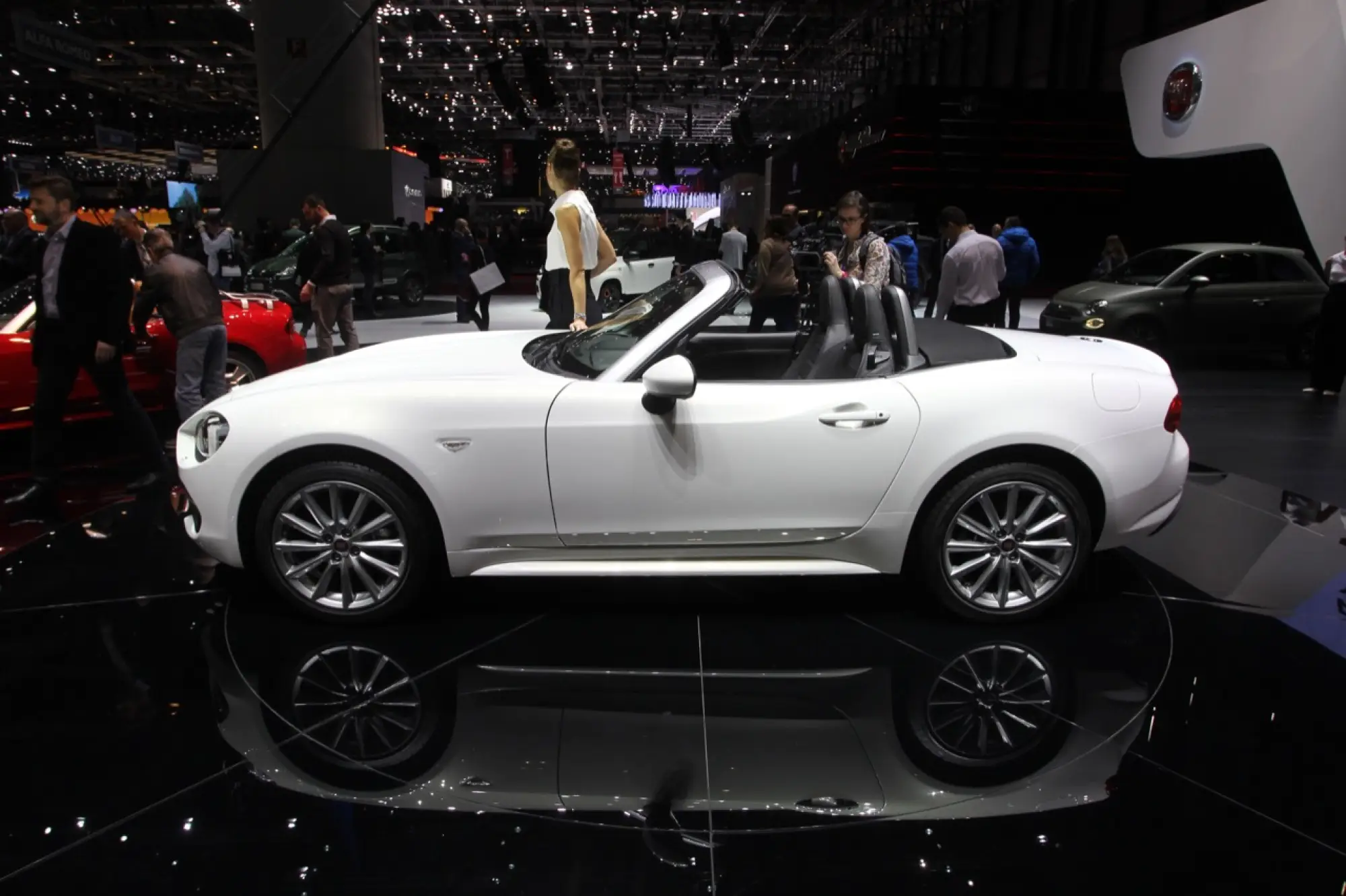 Fiat 124 Spider - Salone di Ginevra 2016 - 6