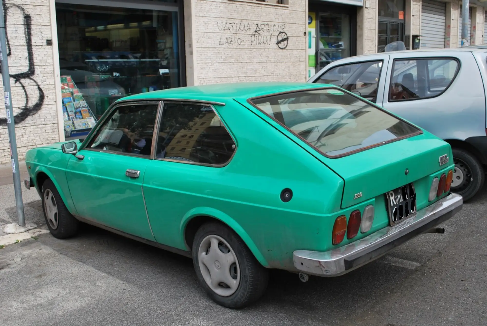 Fiat 128 3p - 2