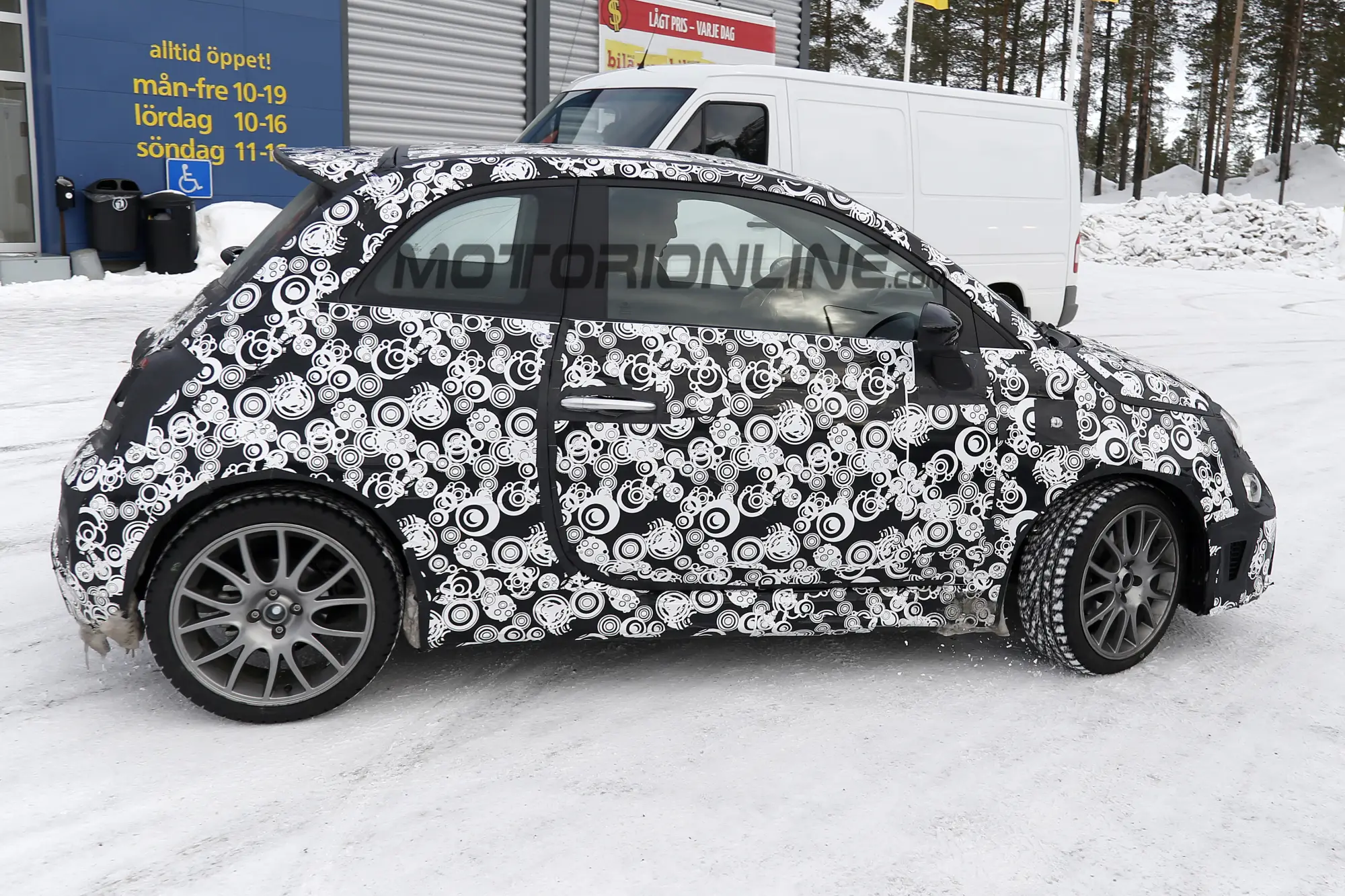 Fiat 500 Abarth 2016 - Foto spia 10-03-2016 - 5