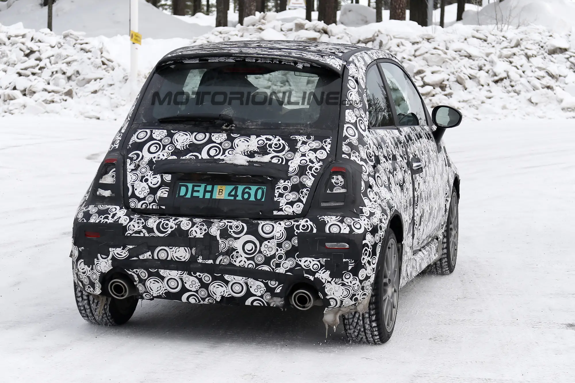 Fiat 500 Abarth 2016 - Foto spia 10-03-2016 - 9