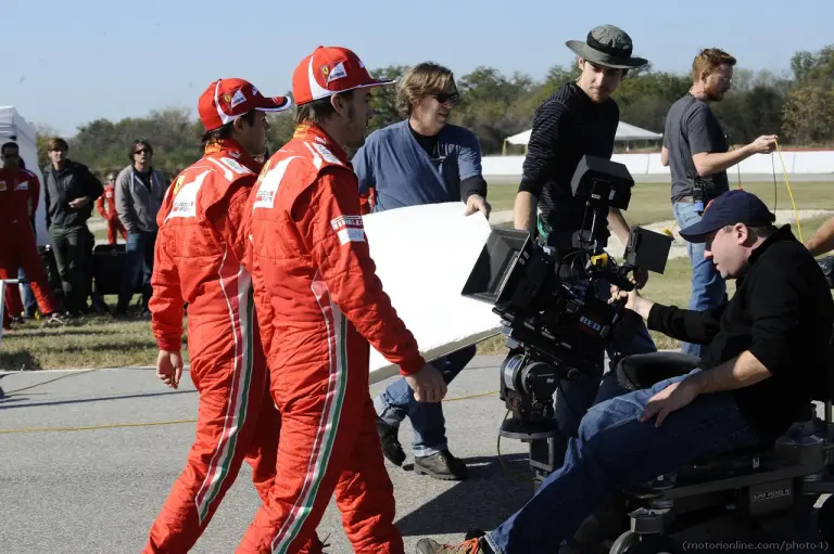 FIAT 500 ABARTH Cabrio - Spot con Fernando Alonso e Felipe Massa - 9