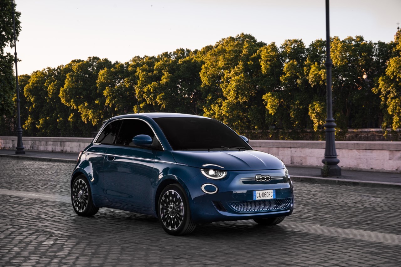 Fiat 500 elettrica La Prima berlina - Foto ufficiali