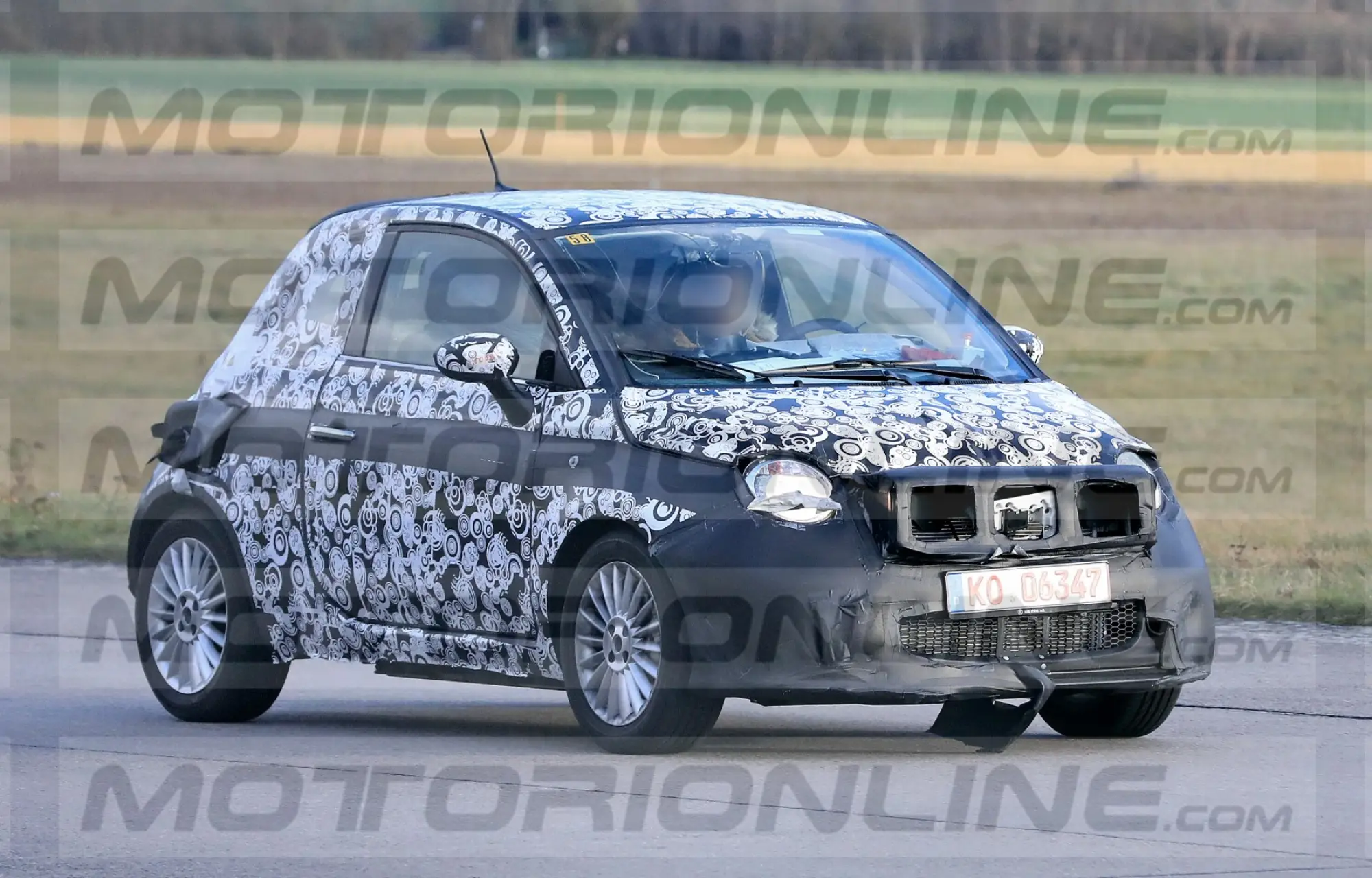 Fiat 500 elettrica - le foto spia ufficiali - 4
