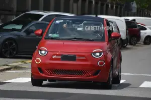 Fiat 500 Elettrica rossa