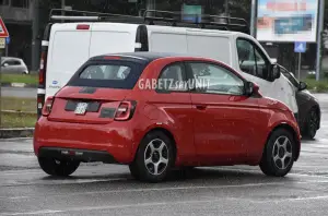 Fiat 500 Elettrica rossa