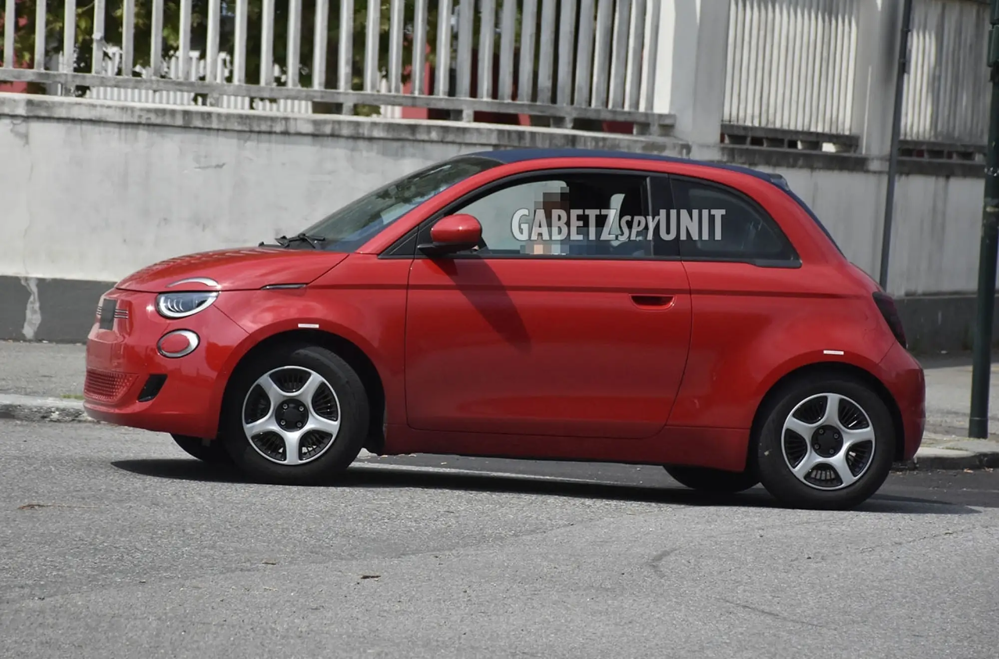 Fiat 500 Elettrica rossa - 6