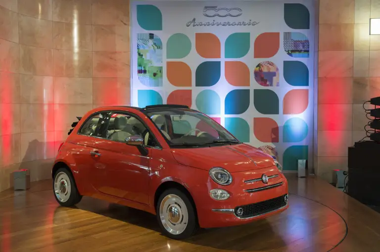 Fiat 500 francobollo celebrativo 60 anni - 13