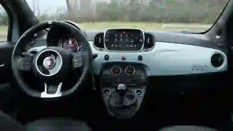 Fiat 500 Hybrid 2021 CC - 25