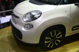 Fiat 500 L - Salone di Ginevra 2012 - 11