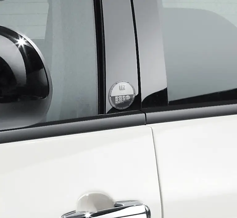 Fiat 500L EXPO - 4