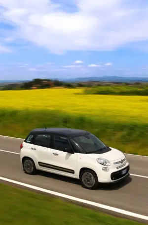 Fiat 500L - Nuove foto ufficiali