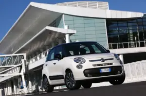 Fiat 500L - Nuove foto ufficiali