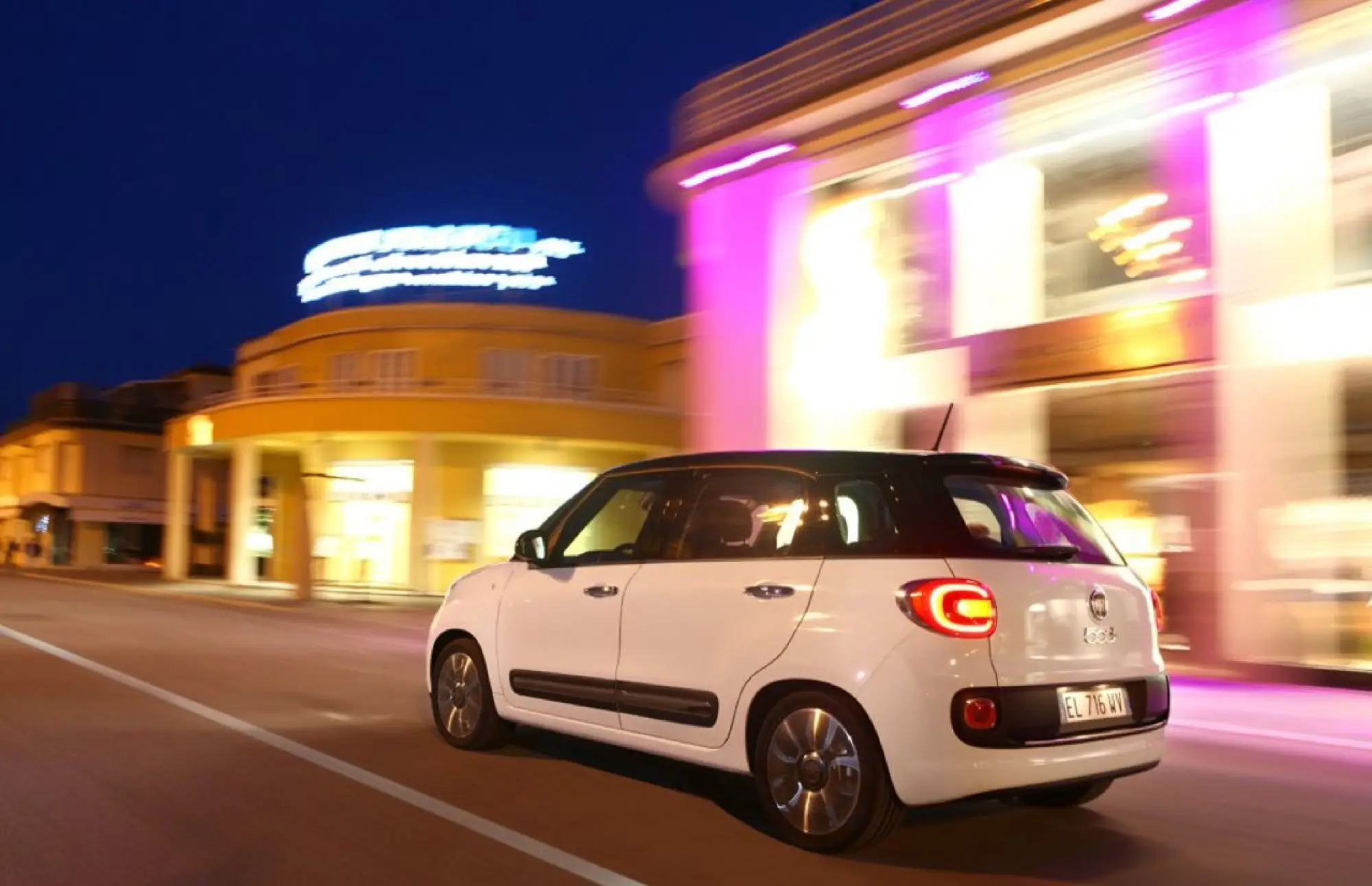 Fiat 500L - Nuove foto ufficiali - 20