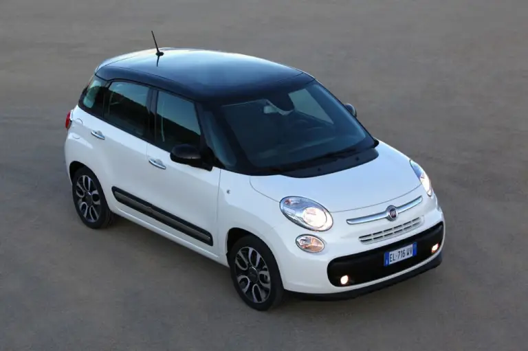 Fiat 500L - Nuove foto ufficiali - 21