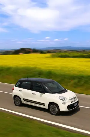 Fiat 500L ufficiale