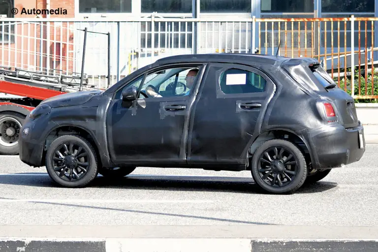 Fiat 500X 2015 - Foto spia 09-05-2014 - 3