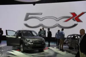 Fiat 500x Foto Live - Salone di Parigi 2014