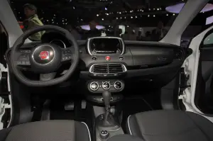 Fiat 500x Foto Live - Salone di Parigi 2014 - 16
