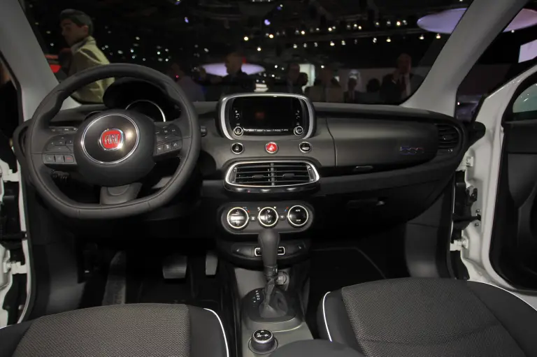Fiat 500x Foto Live - Salone di Parigi 2014 - 16