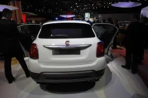 Fiat 500x Foto Live - Salone di Parigi 2014