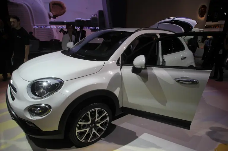 Fiat 500x Foto Live - Salone di Parigi 2014 - 22