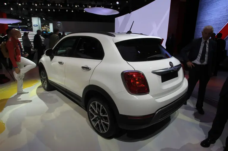 Fiat 500x Foto Live - Salone di Parigi 2014 - 23